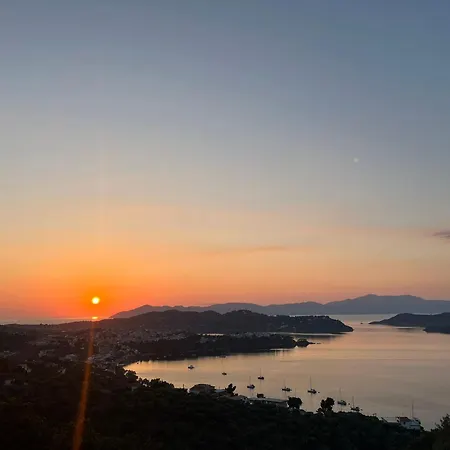 Hillside Villa Città di Skiathos